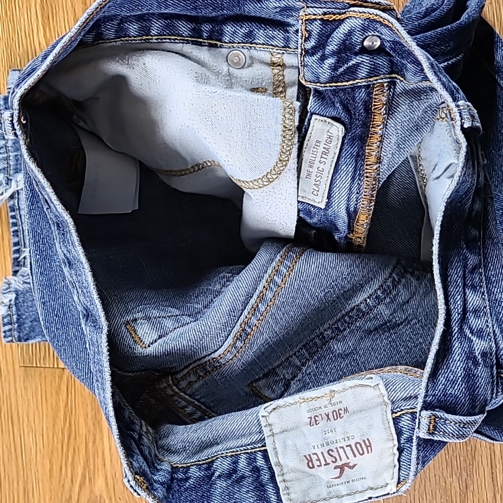 HOLLISTER VINTAGE CLASSIC STRAIGHT MEN'S DISTRESSED DENIM BLUE 30x28 FADE JEAN. - Picture 5 of 8
